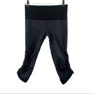 Lululemon The Flow Crop II Arabesque Print Size 4